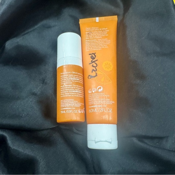 Ole Henriksen Vitamin C Serum and juice cleanser - Picture 4 of 4